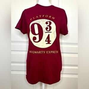 Harry Potter Platform Hogwarts Express Women’s Tee Shirt Size Small